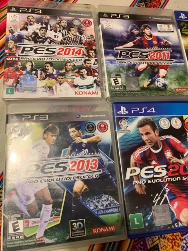 4 jogos de Playstation 3 e 4