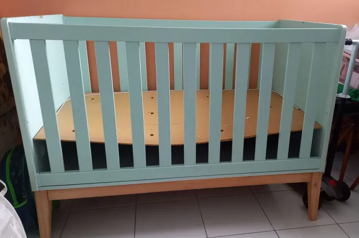 Berço matic verde agua