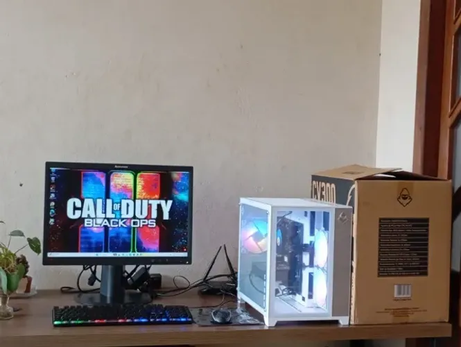 Pc Gamer Core i5-10400f 10th Gen + Rx-Vega 56 8gb + 16gb Ram + Nvme 512 + Monitor 22''