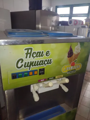 Máquina de sorvete italianinha