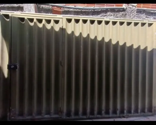 Portão de Metalon com social 1,94A x 3,00L