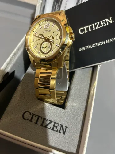 Relógio Citizen na caixa 