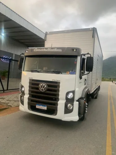 Vendo Caminhao Constellation VW 24-280 truck
