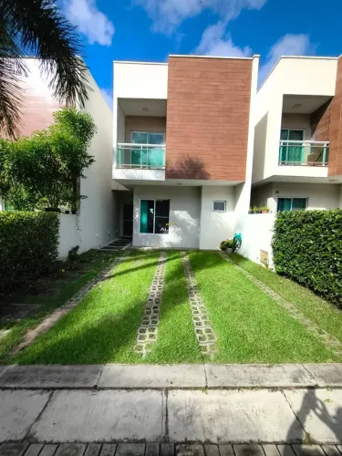 Casa a Venda no Condomínio Nathus Ville Eusébio/CE
