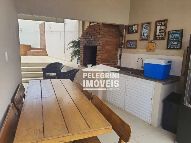 Casa com 3 dormitórios à venda, 137 m² por R$ 750.000,00 - Parque São Quirino - Campinas/S