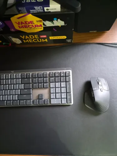 Logitech MX Mechanical e MX Master 3S 