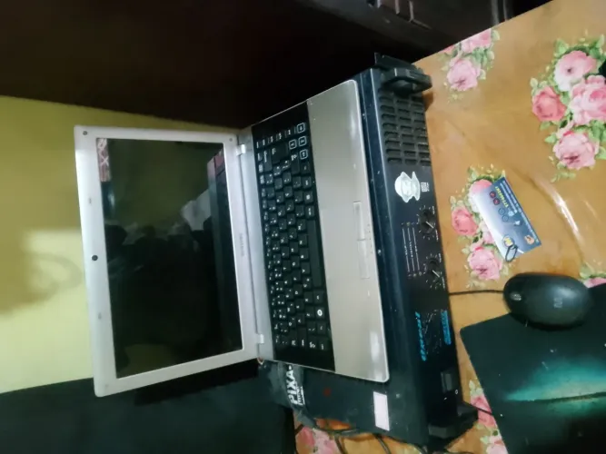 Equipamentos de DJ venda ou troco por veículo usado  valor 8000 