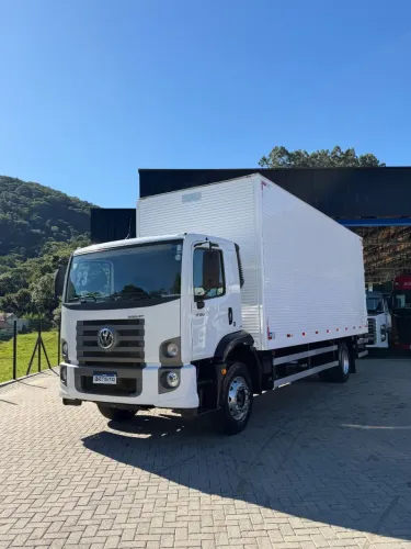 Vw 17-190 Robust - Platafomra elevatoria HBZ - Apenas 93mil KM