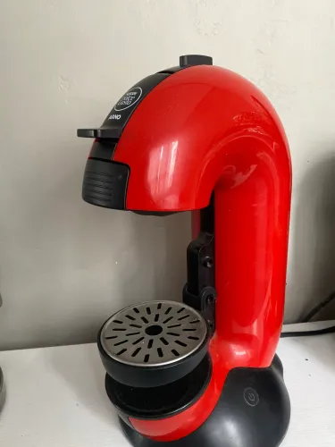 Cafeteira Nescafé Dolce Gusto