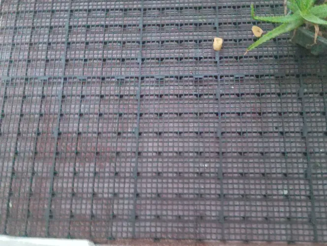 Grade / tela para piso / chão