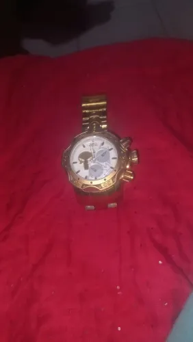 Vende-se relógio sem bateria