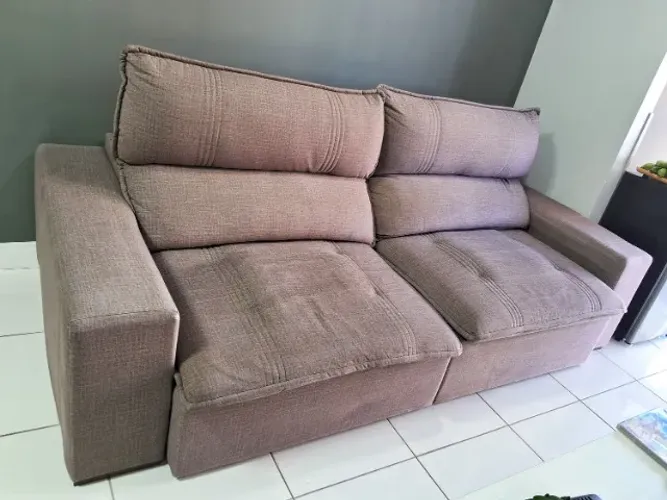 Sofá Retrátil e Reclinável 4 lugares 2,50m