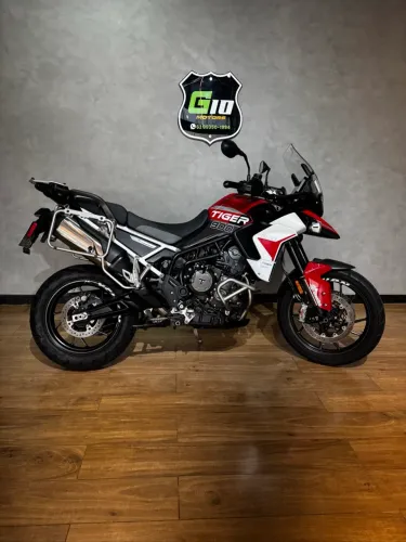Triumph Tiger 900 900 cc 