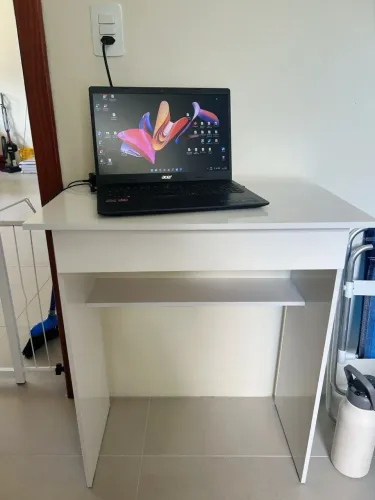 Vendo escrivaninha