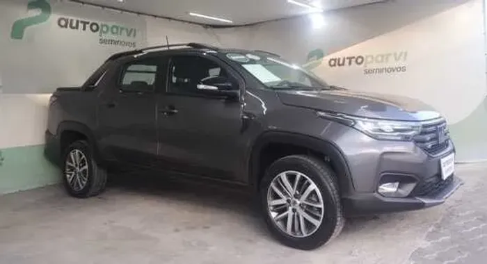 Fiat Strada Volcano 1.3 Flex 8V CD 2024
