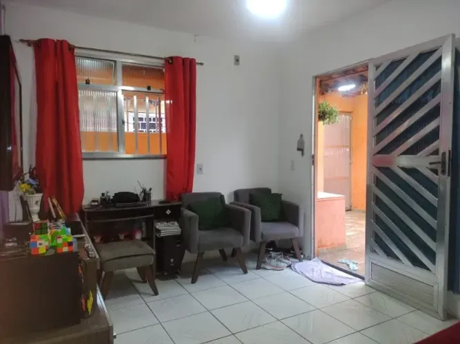 Casa de condomínio na Pavuna (leia o anúncio todo)