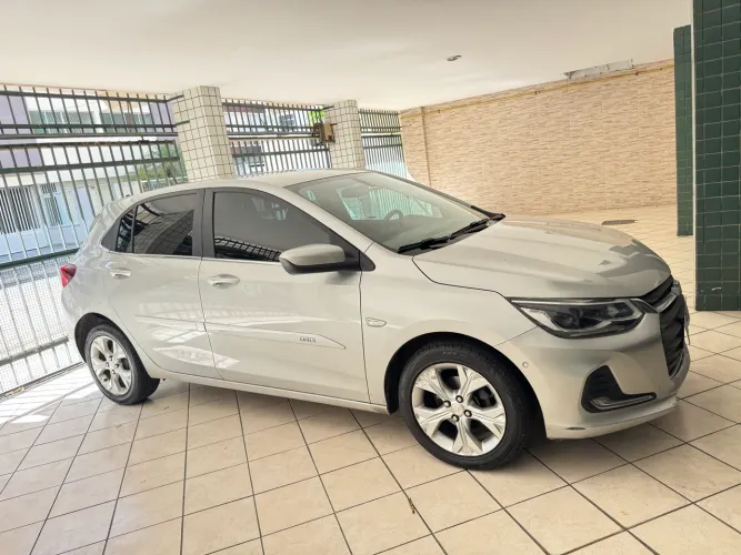 Chevrolet Onix Hatch Premier 1.0 12V TB Flex Aut. 4P 2020