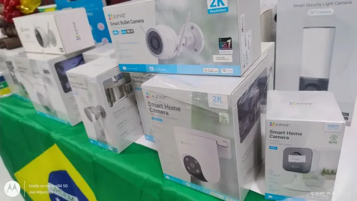Câmera ezviz H8C pro