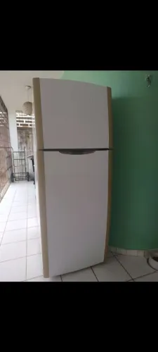 Geladeira frost free dúplex 