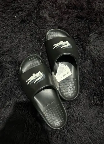 Chinelo Slide Lacoste Ori