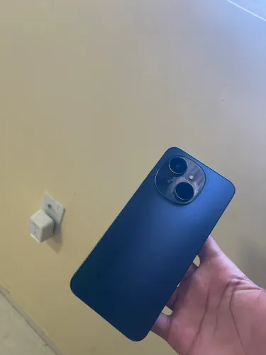 TECNO SPARK Go 1