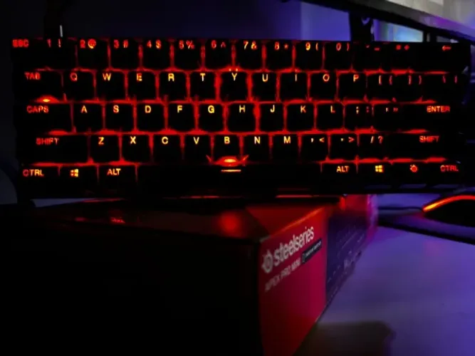 SteelSeries Apex Pro Mini Gen 2 - OmniPoint 2.0 RGB