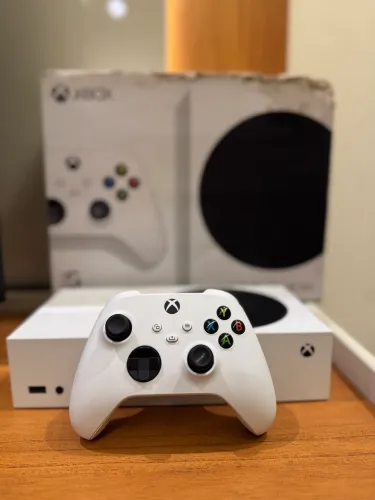Xbox Series S Branco Perfeito de 512 GB - Com caixa