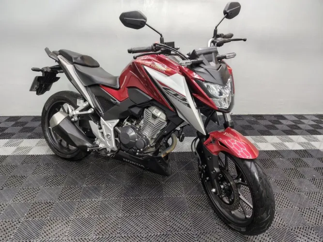 Honda Cb 300f twister flex 2026