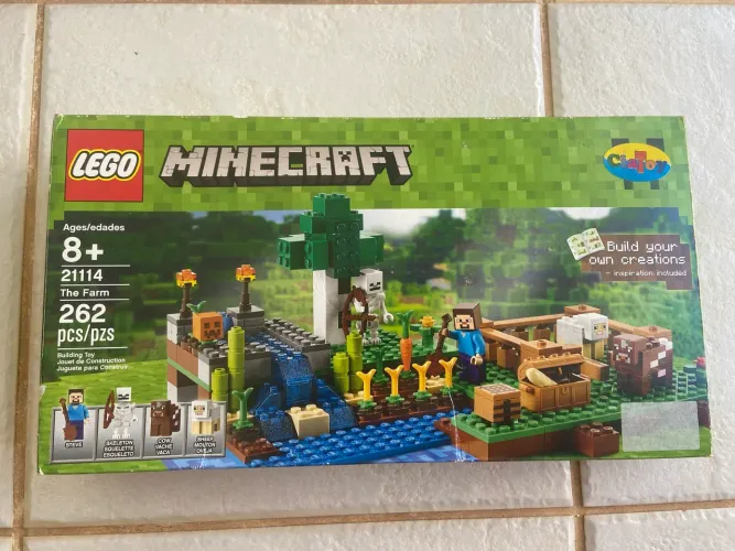 LEGO Minecraft 21114 The Farm + Caixa e Manual Originais
