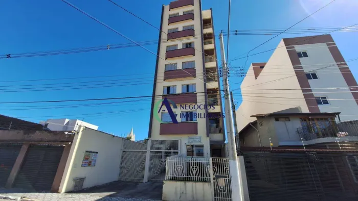 Apartamento com 2 dormitórios à venda, 66 m² por R$ 320.000,00 - Centro - Taubaté/SP