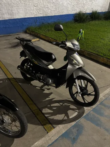 Vendo Honda Biz 125