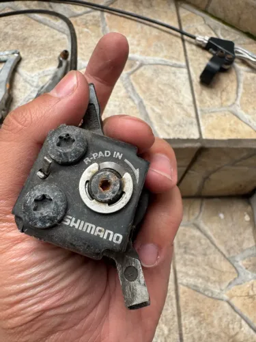 Pinça freio Shimano manetes tudo que está aí