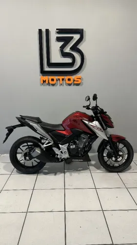 HONDA CB 300F Twister Flex ABS.