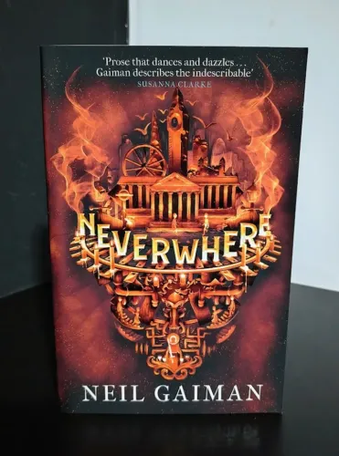 Neverwhere - Neil Gaiman [Brochura em INGLÊS]