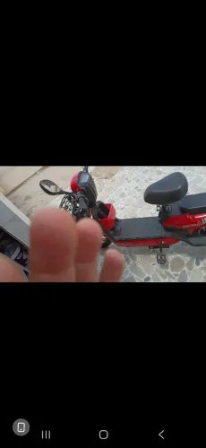 Vende-se scooter elétrica semi nova