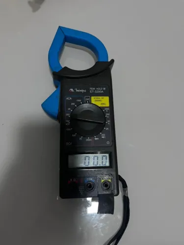 Vendo alicate amperímetro Minipa