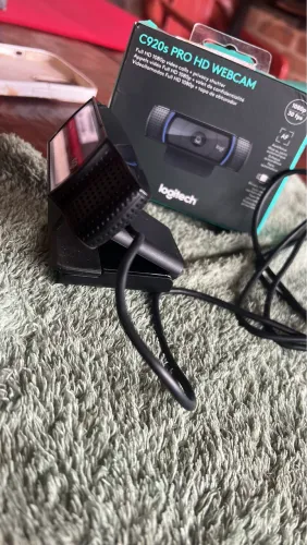 Webcam loghtech c920s pro hd ( preço negociável )