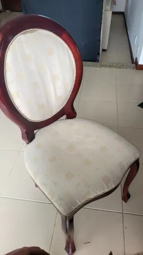Cadeira maciça madeira de verdade