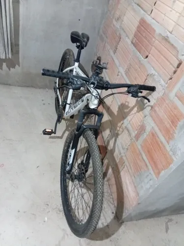 Bicicleta aro 29 por 600,00 reias 