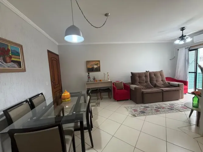 Apartamento no Itaguá | 2 dormitórios sendo 1 suite | Varanda - Ubatuba - SP