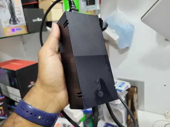 Fonte Original Xbox One Fat - Bivolt - Funcionando Perfeitamente