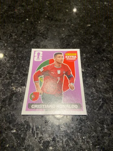FIGURINHA CRISTIANO RONALDO | LEGEND 2026 ROXA