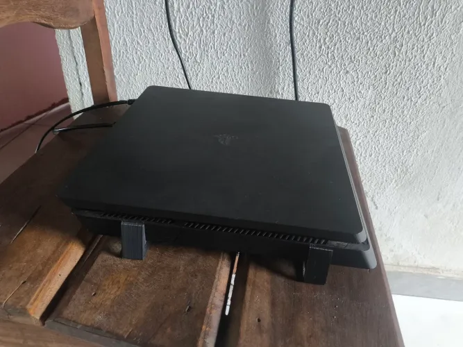 PS4 SLIM