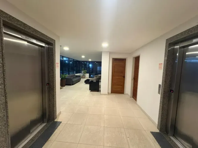 Apartamento pronto para morar, a 300 metros do Colégio Marista | 3 quartos | 2 vagas