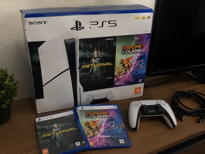 PS5 Slim 825gb
