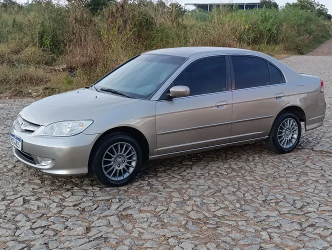 Honda Civic Sedan EX 1.7 16V 130cv Aut. 4P 2005