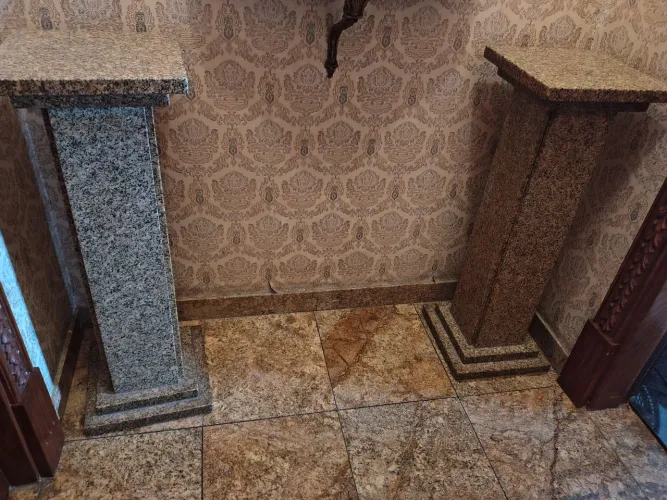 2 Pedestais em granito para rack ou mesa