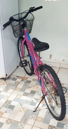 Bicicleta juvenil usada