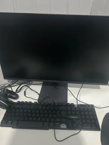 Monitor lg ultragear 144 hz, 24 polegadas.