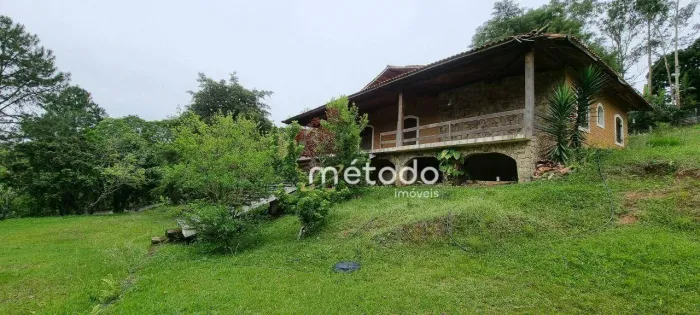 Sítio à venda, 25000 m² por R$ 1.400.000 - Parque Agrinco - Guararema - SP